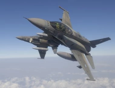 Πρόγραμμα αναβάθμισης F-16: Τι δίνει η Ελλάδα, τι ζητούν οι ΗΠΑ και τι απαντά ο ΥΕΘΑ Π.Καμμένος